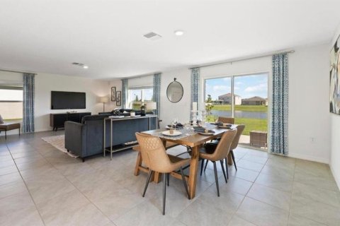 Casa en alquiler en Wimauma, Florida, 4 dormitorios, 209.96 m2 № 2103779 - foto 3