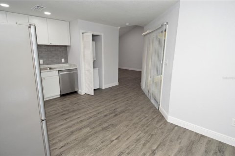 Copropriété à louer à Tampa, Floride: 2 chambres, 104.89 m2 № 2112938 - photo 13