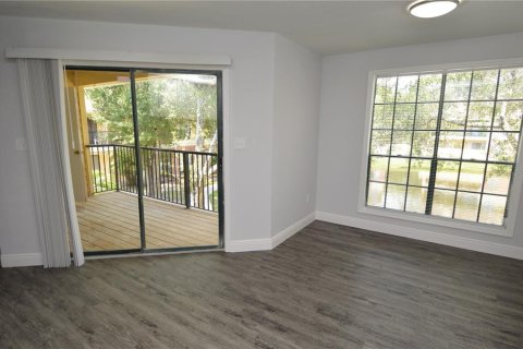 Copropriété à louer à Tampa, Floride: 2 chambres, 104.89 m2 № 2112938 - photo 12