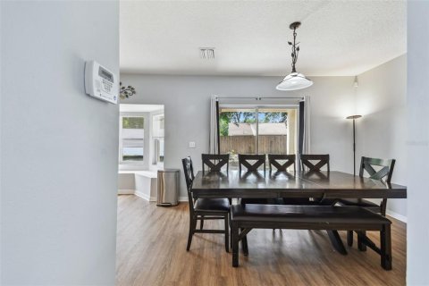 House in Lutz, Florida 5 bedrooms, 188.31 sq.m. № 1720630 - photo 17