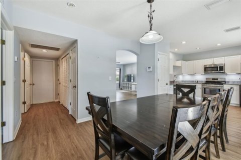 House in Lutz, Florida 5 bedrooms, 188.31 sq.m. № 1720630 - photo 20