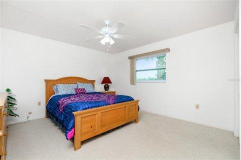 Casa en alquiler en Rotonda, Florida, 3 dormitorios, 150.5 m2 № 1512438 - foto 13