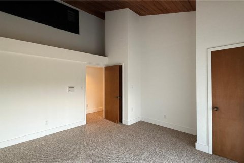 Condo in Haines City, Florida, 2 bedrooms  № 1532655 - photo 18