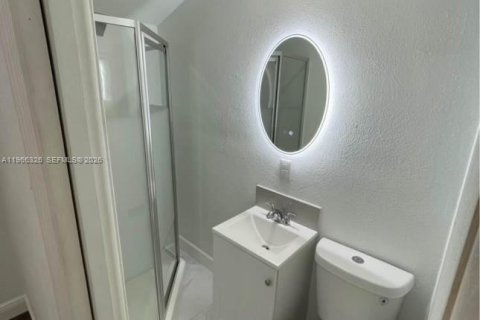 Immobilier commercial à louer à Homestead, Floride: 1 chambre, 154.78 m2 № 2028129 - photo 5