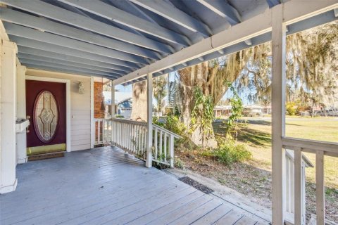 Casa en venta en East Palatka, Florida, 3 dormitorios, 141.3 m2 № 1549578 - foto 11
