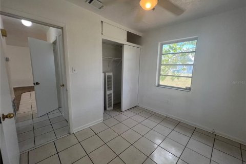 Villa ou maison à louer à Port Charlotte, Floride: 2 chambres, 75.44 m2 № 2101775 - photo 15
