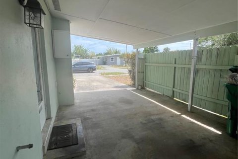 Villa ou maison à louer à Port Charlotte, Floride: 2 chambres, 75.44 m2 № 2101775 - photo 26