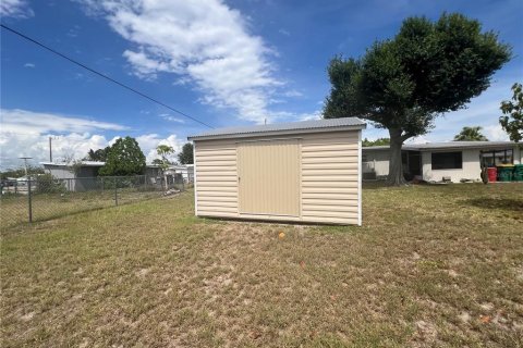Villa ou maison à louer à Port Charlotte, Floride: 2 chambres, 75.44 m2 № 2101775 - photo 20