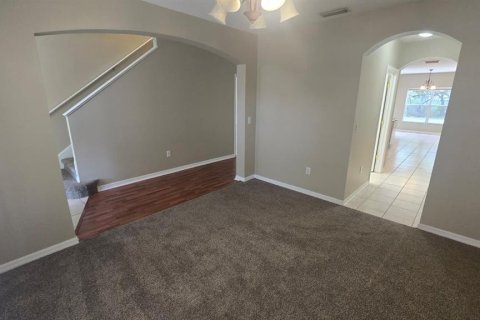 House in Apollo Beach, Florida 4 bedrooms, 237.18 sq.m. № 2094513 - photo 4