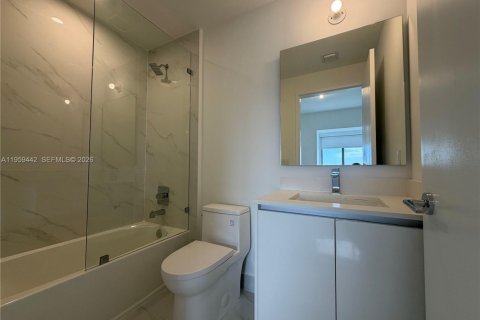 Copropriété à louer à Miami, Floride: 3 chambres № 2017940 - photo 23