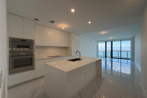 Copropriété à louer à Miami, Floride: 3 chambres № 2017940 - photo 3
