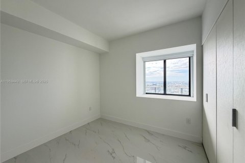 Copropriété à louer à Miami, Floride: 3 chambres № 2017940 - photo 22