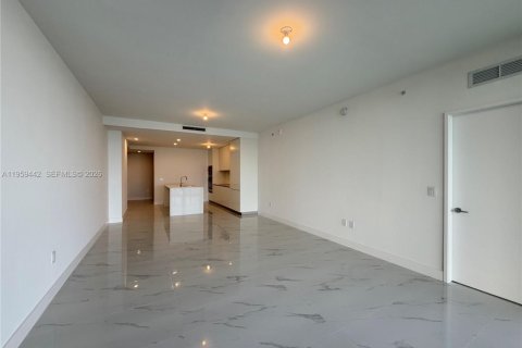 Copropriété à louer à Miami, Floride: 3 chambres № 2017940 - photo 10