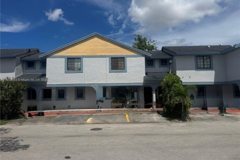 Copropriété à vendre à Miami, Floride: 2 chambres, 89 m2 № 1888387 - photo 1