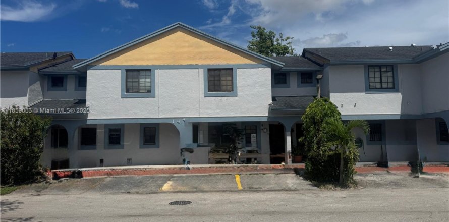 Condo à Miami, Floride, 2 chambres  № 1888387