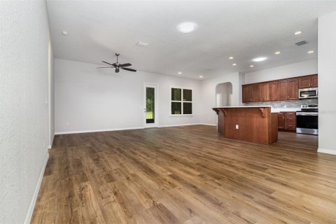 House in Summerfield, Florida 3 bedrooms, 202.71 sq.m. № 1685437 - photo 9