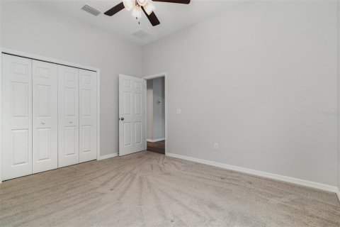 House in Summerfield, Florida 3 bedrooms, 202.71 sq.m. № 1685437 - photo 23
