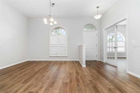 House in Summerfield, Florida 3 bedrooms, 202.71 sq.m. № 1685437 - photo 5