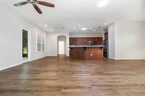 House in Summerfield, Florida 3 bedrooms, 202.71 sq.m. № 1685437 - photo 10