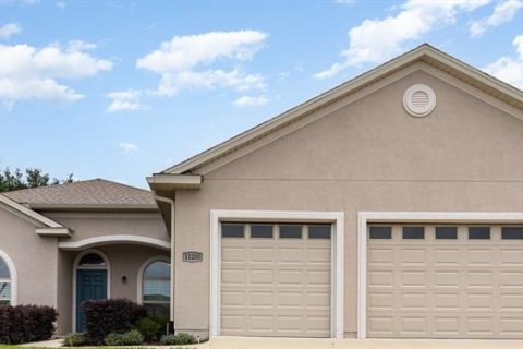House in Summerfield, Florida 3 bedrooms, 202.71 sq.m. № 1685437 - photo 1