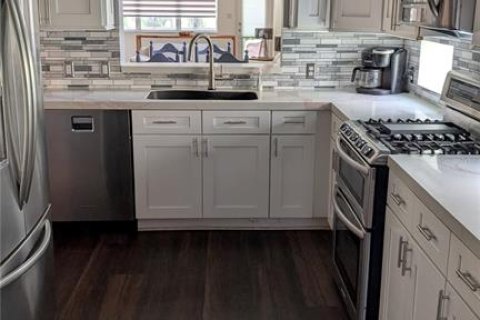 Casa en alquiler en Bradenton, Florida, 2 dormitorios, 168.9 m2 № 1919699 - foto 9