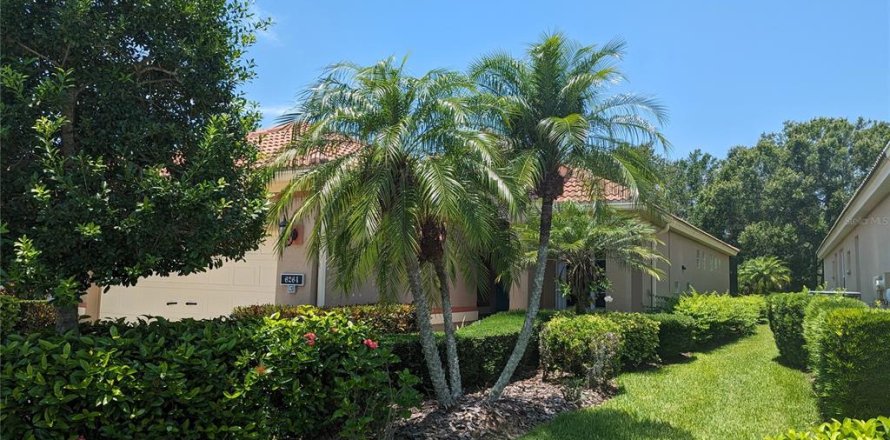 Casa en Bradenton, Florida 2 dormitorios, 168.9 m2 № 1919699
