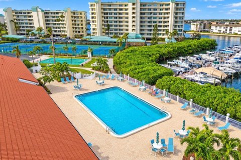 Copropriété à vendre à South Pasadena, Floride: 2 chambres, 106.37 m2 № 2415538 - photo 27