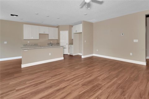 Villa ou maison à vendre à DeLand, Floride: 3 chambres, 134.8 m2 № 2425593 - photo 5