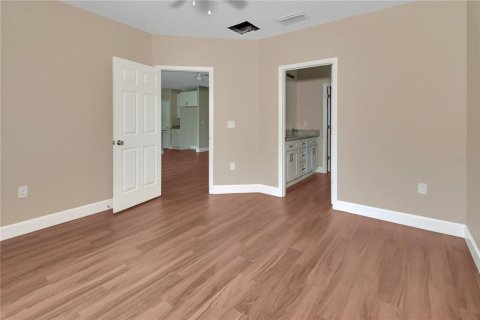 Villa ou maison à vendre à DeLand, Floride: 3 chambres, 134.8 m2 № 2425593 - photo 12