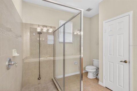House in Kissimmee, Florida 3 bedrooms, 166.85 sq.m. № 2101495 - photo 28