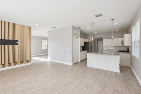 Купить виллу или дом в Тампа, Флорида 8 комнат, 212.93м2, № 1909939 - фото 15