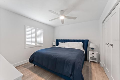 Copropriété à vendre à Saint Pete Beach, Floride: 3 chambres, 124.95 m2 № 1910976 - photo 26