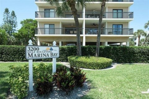 Copropriété à vendre à Saint Pete Beach, Floride: 3 chambres, 124.95 m2 № 1910976 - photo 2