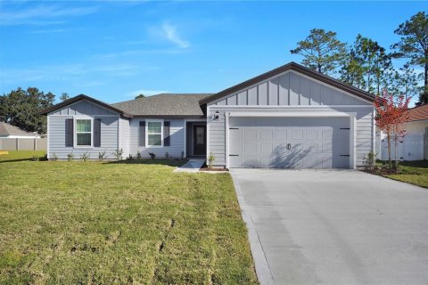 House in Palm Coast, Florida 3 bedrooms, 156.08 sq.m. № 1826232 - photo 1