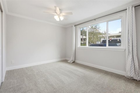 Condo in Winter Park, Florida, 2 bedrooms  № 2386032 - photo 15