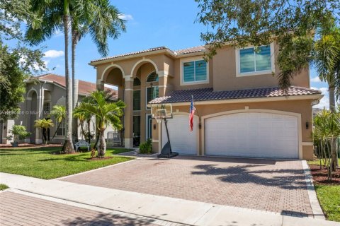 Casa en venta en Miramar, Florida, 6 dormitorios, 378.3 m2 № 1953488 - foto 3