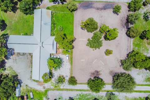 Villa ou maison à vendre à Tarpon Springs, Floride: 4 chambres, 362.32 m2 № 1520004 - photo 1