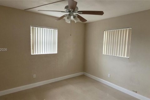 Condo in Miami, Florida, 2 bedrooms № 2385269