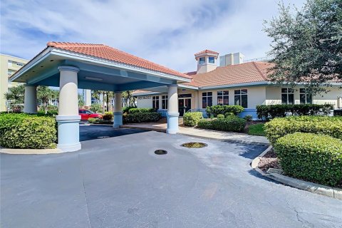 Condo in New Smyrna Beach, Florida, 2 bedrooms  № 2324362 - photo 28