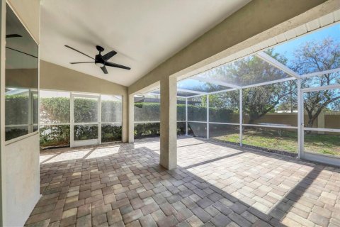 House in Bradenton, Florida 3 bedrooms, 207.54 sq.m. № 1569948 - photo 30