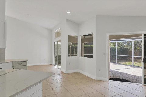 House in Bradenton, Florida 3 bedrooms, 207.54 sq.m. № 1569948 - photo 5