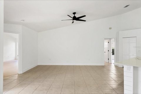 House in Bradenton, Florida 3 bedrooms, 207.54 sq.m. № 1569948 - photo 14
