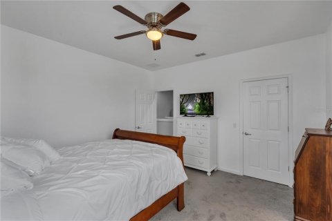 House in Davenport, Florida 6 bedrooms, 337.14 sq.m. № 1769965 - photo 29