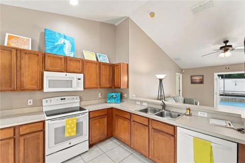 House in DeLand, Florida 3 bedrooms, 161.84 sq.m. № 2396798 - photo 14