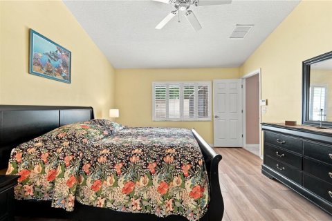 House in DeLand, Florida 3 bedrooms, 161.84 sq.m. № 2396798 - photo 15