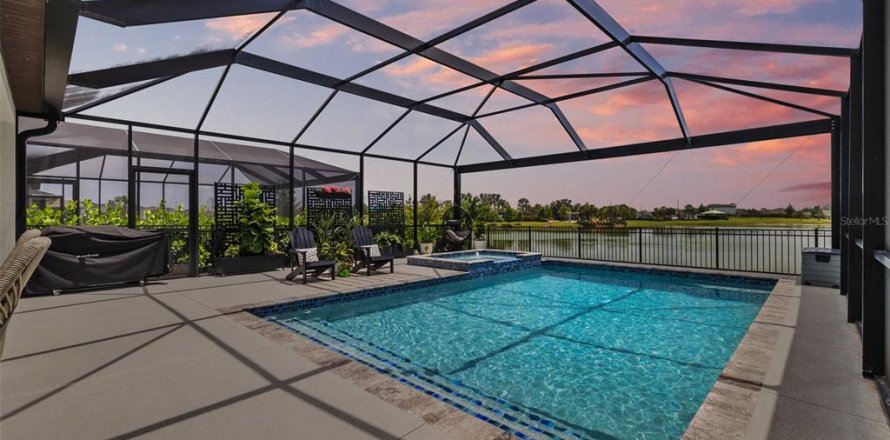 Casa en Parrish, Florida 5 dormitorios, 243.59 m2 № 1652277