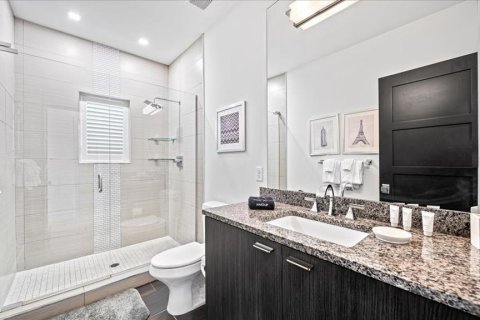Casa en venta en Four Corners, Florida, 10 dormitorios, 740.06 m2 № 2122713 - foto 30