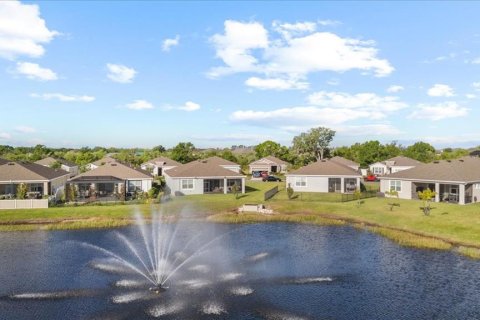 Villa ou maison à vendre à Riverview, Floride: 4 chambres, 190.08 m2 № 1853860 - photo 2