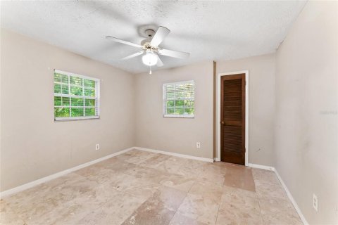 House in Wesley Chapel, Florida 3 bedrooms, 160.72 sq.m. № 1855743 - photo 12