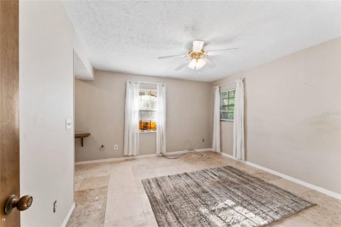House in Wesley Chapel, Florida 3 bedrooms, 160.72 sq.m. № 1855743 - photo 14